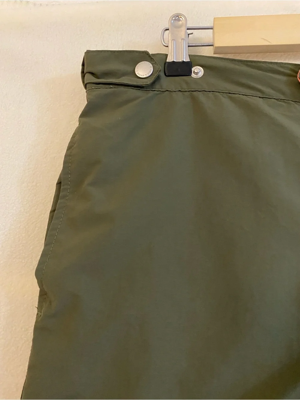 Solid & Striped olive green adjustable waist lined Kennedy swim trunks shorts